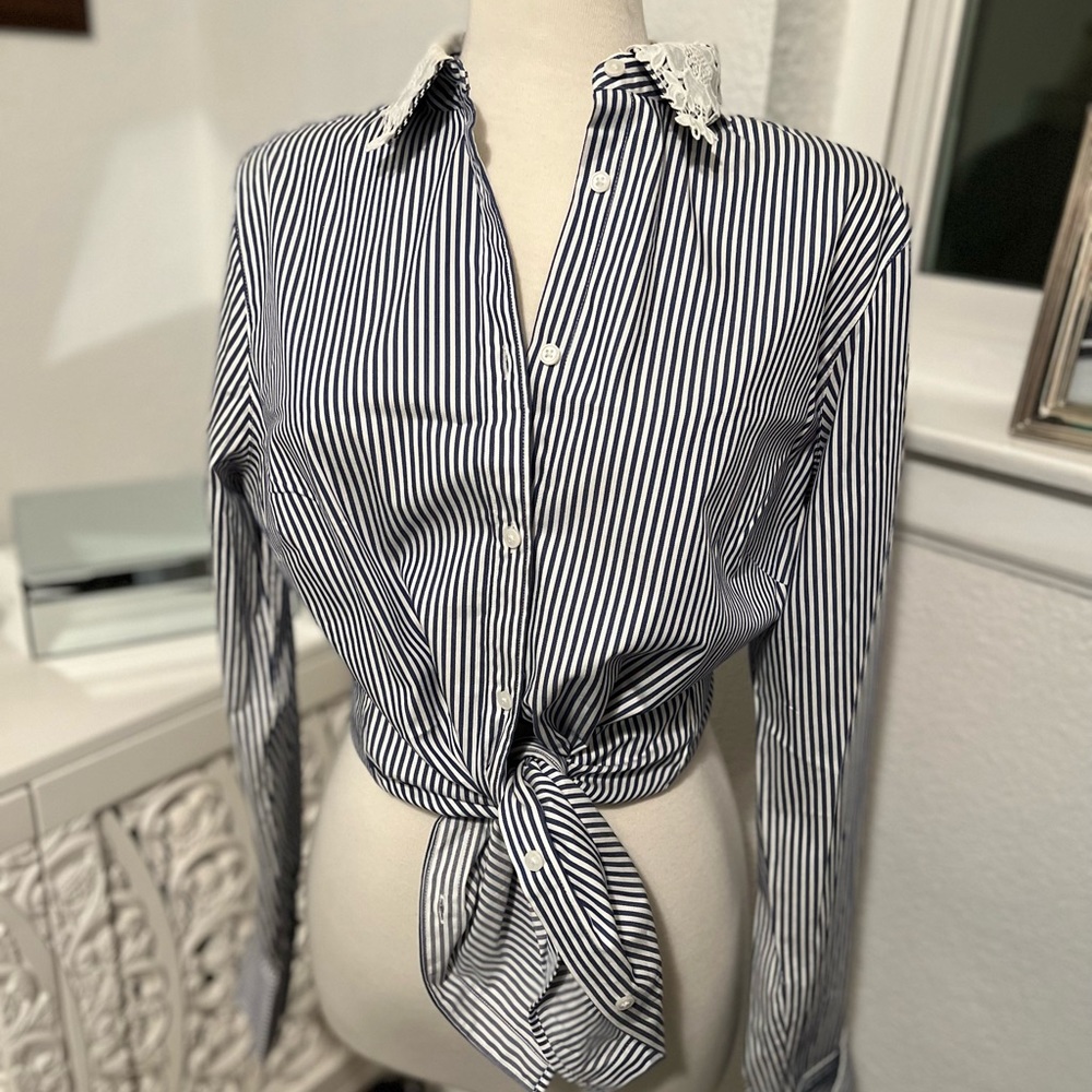 TALL Banana Republic Striped and Lace Riley Shirt in 14 Tall